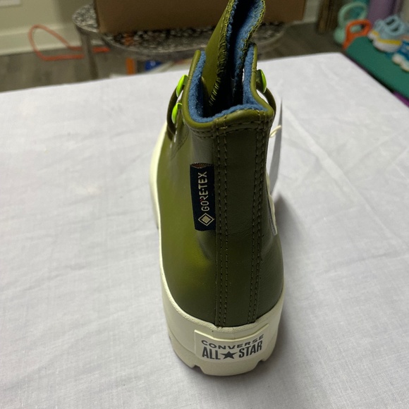 Chuck Taylor All Star Lugged Winter from Converse - Picture 4 of 11